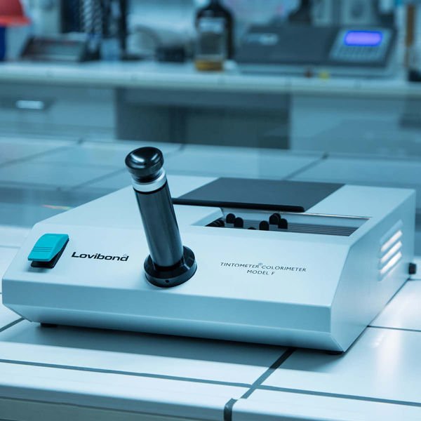 Model F Renk Tayin Cihazı