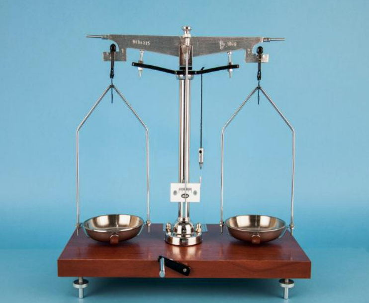 ECZANE İÇİN KEFELİ TERAZİ - 100 GR.